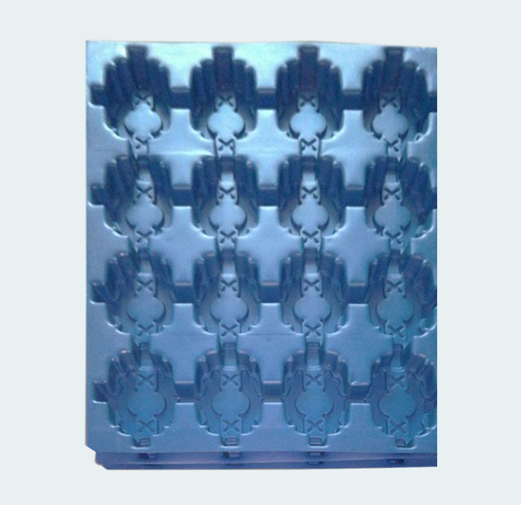 Material Handling Plastic Crates | Supreme Vacuum Formed Trays Manufacturer
